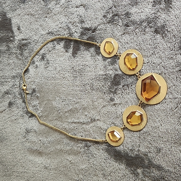 Women's Five Faceted Amber Stones, Mounted on Etched  Descending Disc Sizes - Picture 5 of 5